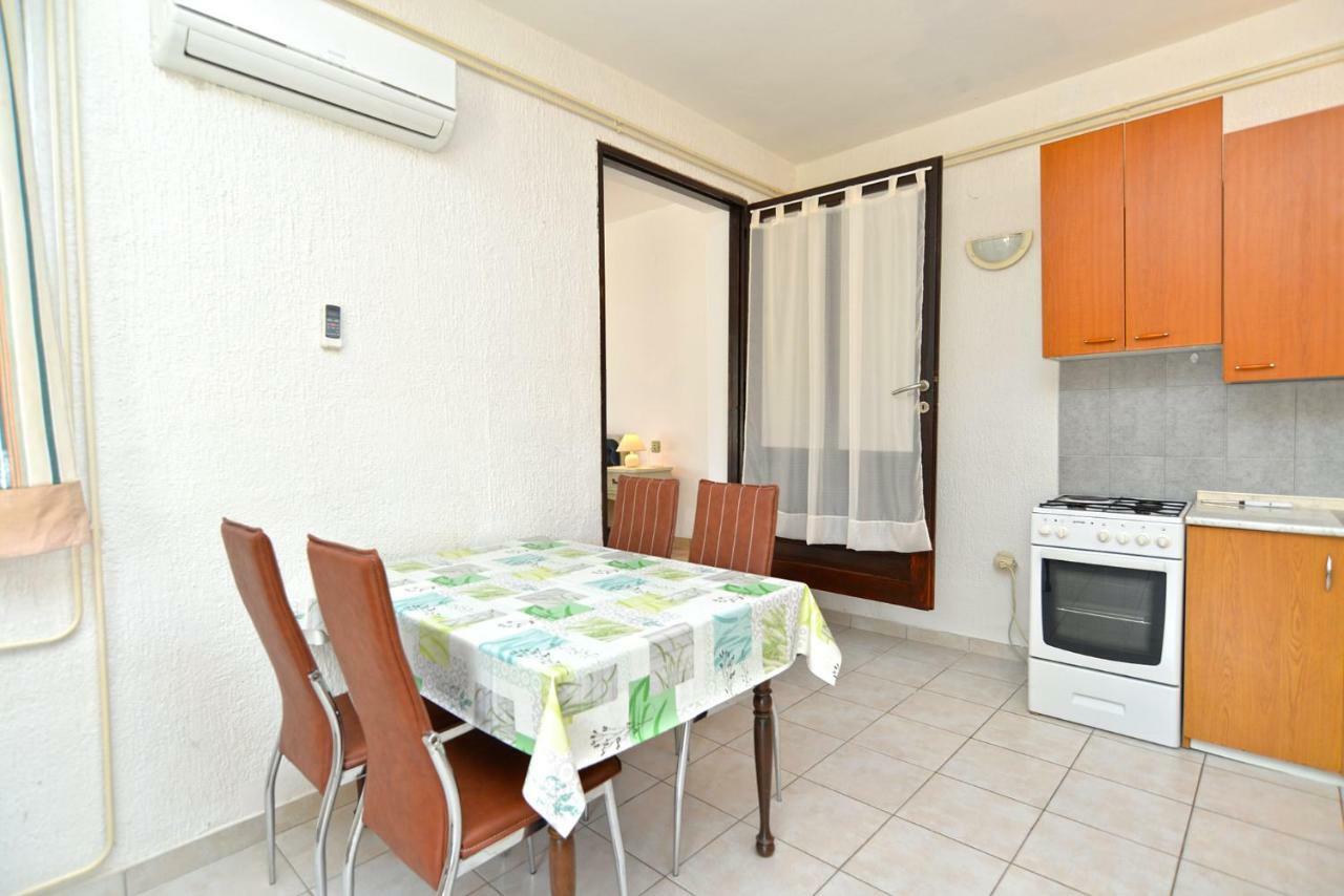 Apartments Elsa 534 Štinjan Esterno foto